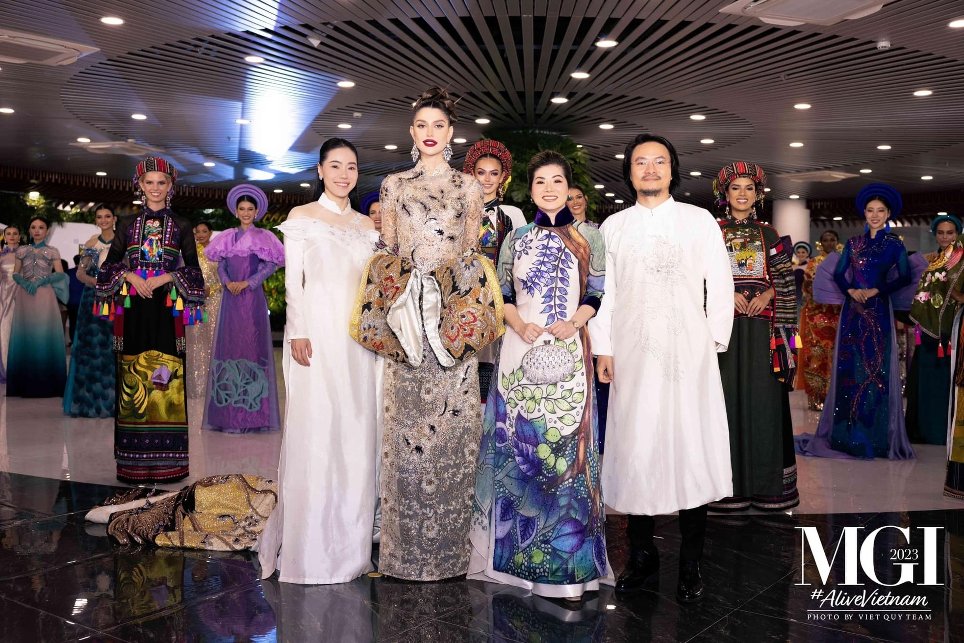 Thưởng Tết ở công ty giải trí, quản lý hoa hậu Việt có hơn 200 nhân viên- Ảnh 4.