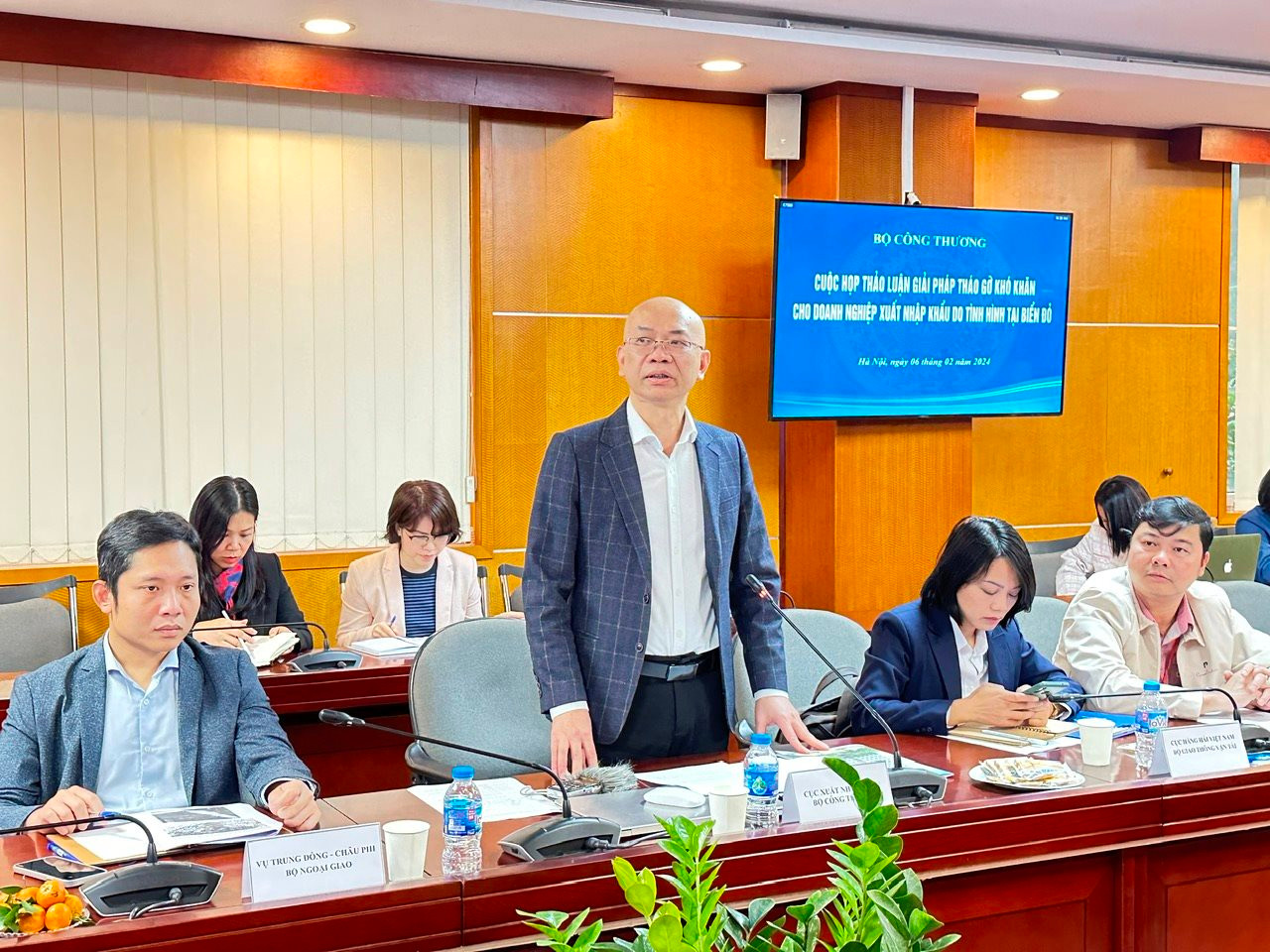 Căng thẳng Biển Đỏ: Cục XNK đưa giải pháp ‘thoát hiểm’ cho doanh nghiệp Việt- Ảnh 2.