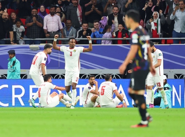 Truyền thông Hàn Quốc sốc khi chứng kiến thất bại của đội nhà tại bán kết Asian Cup 2023: 