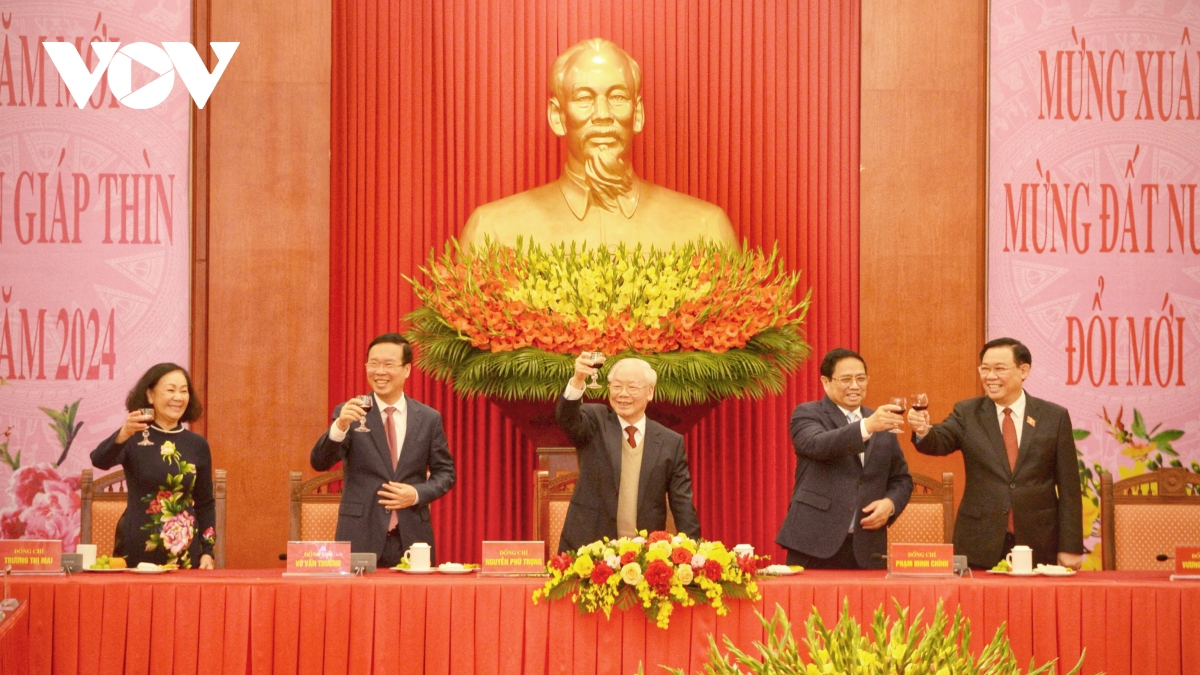 Tổng Bí thư Nguyễn Phú Trọng chúc Tết lãnh đạo, nguyên lãnh đạo Đảng, Nhà nước