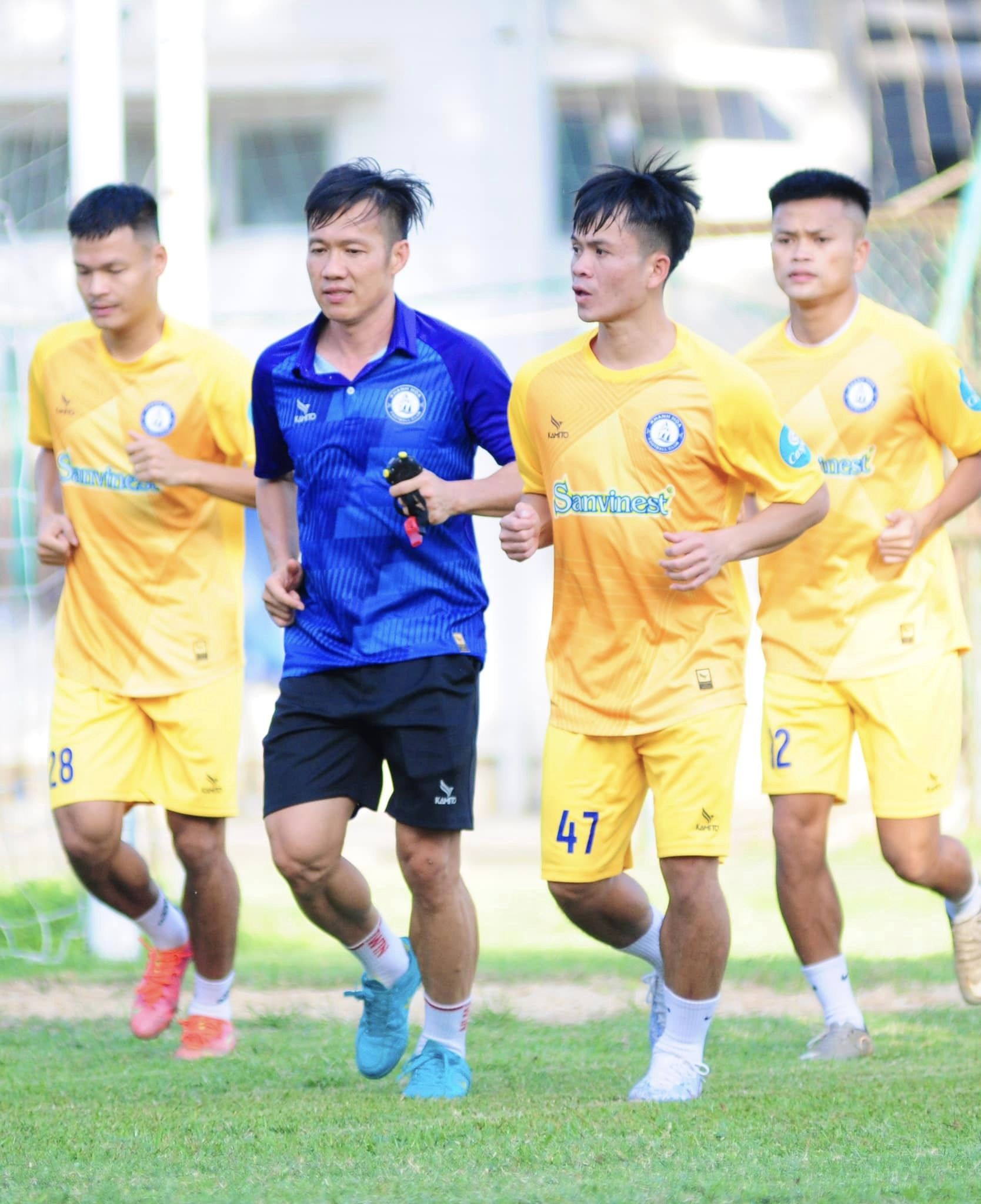 Cầu thủ CLB Khánh Hòa đã nhận đủ lương, thưởng- Ảnh 1.