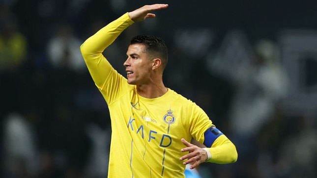 Ronaldo là vận động viên có thu nhập cao nhất năm 2023- Ảnh 1.