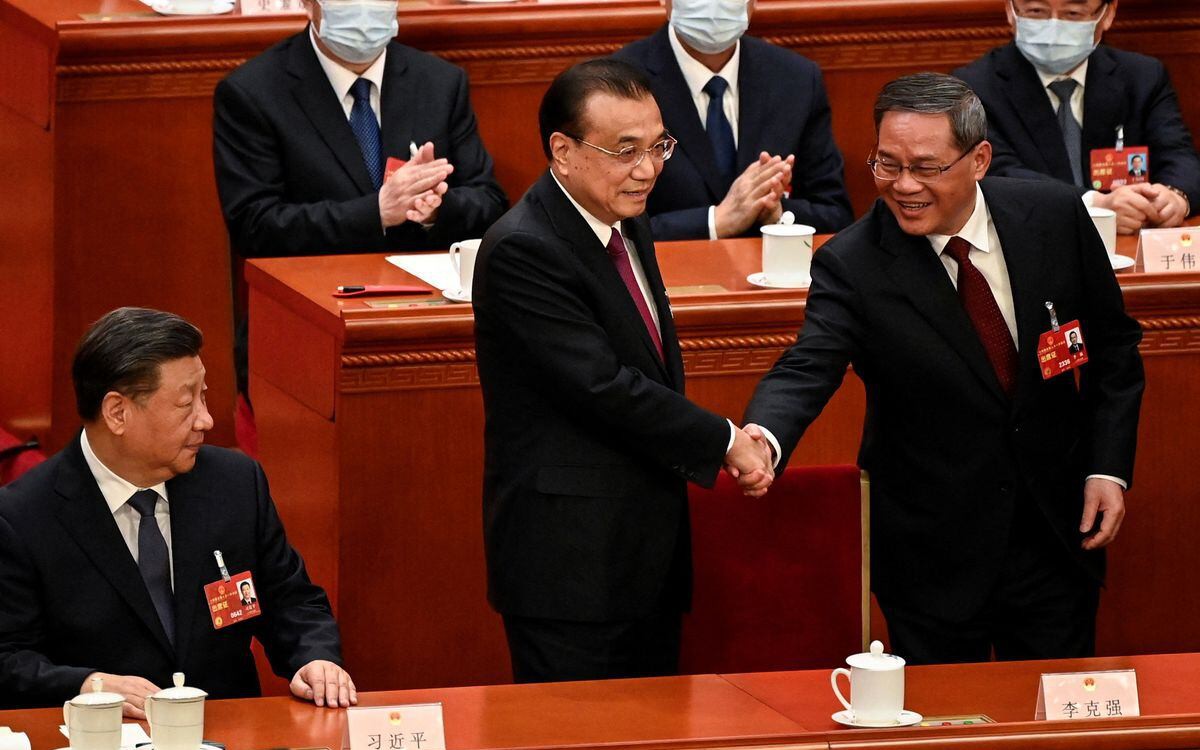 Lịch trình khác biệt của Thủ tướng Lý Cường hé lộ gì về tình thế khó khăn của Trung Quốc?