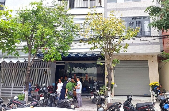 Bé tự kỷ nghi bị bạo hành ở Đà Nẵng: Cơ sở trông trẻ chưa có giấy phép hoạt động- Ảnh 1.