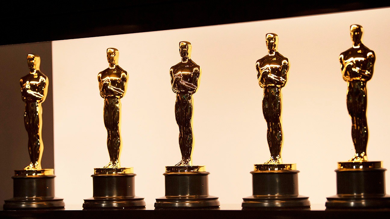 'Người sắt' thắng Oscar đầu tiên trong sự nghiệp, cú ăn ba của bộ phim ngập cảnh 18+- Ảnh 7.