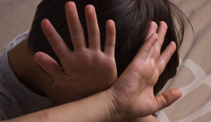 Nỗi đau của bé trai 9 tuổi bị cha dượng đánh đập dã man: 