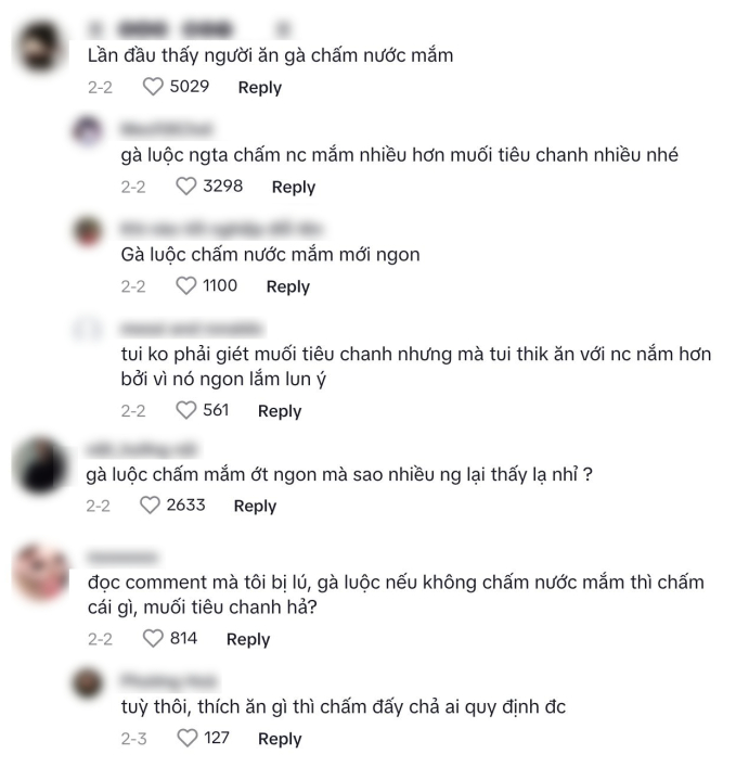 Dân mạng tranh cãi ầm ĩ khi thấy có người ăn thịt gà luộc chấm nước mắm, liệu đây có phải cách kết hợp lạ lùng?- Ảnh 2.