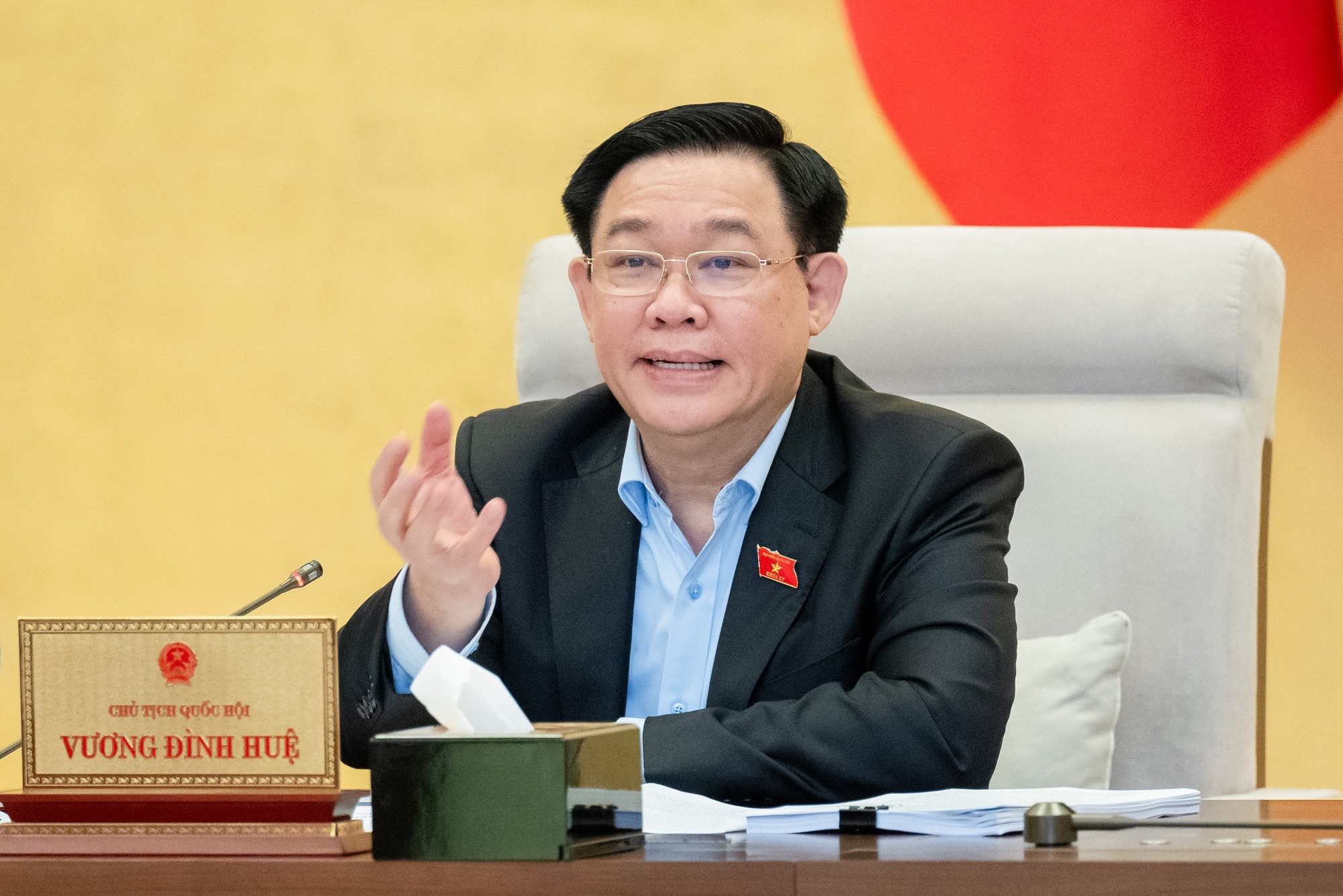 Chủ tịch Quốc hội Vương Đình Huệ cho rằng hiện vấn đề cốt yếu của Hà Nội là ô nhiễm môi trường