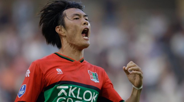 Đồng đội của Công Phượng bất ngờ lên tuyển Nhật Bản đá vòng loại World Cup 2026- Ảnh 2.