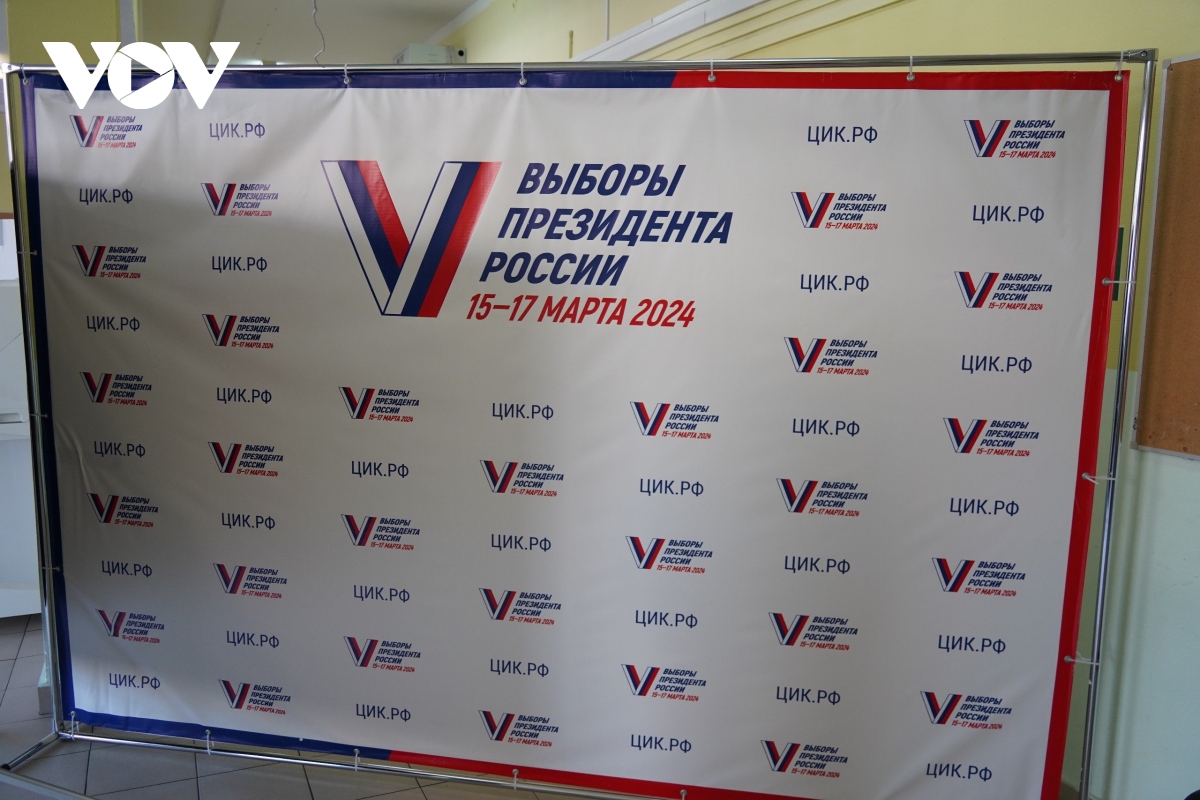 Bầu cử Tổng thống Nga nhìn từ một điểm bầu cử ở Thủ đô Moscow- Ảnh 2.
