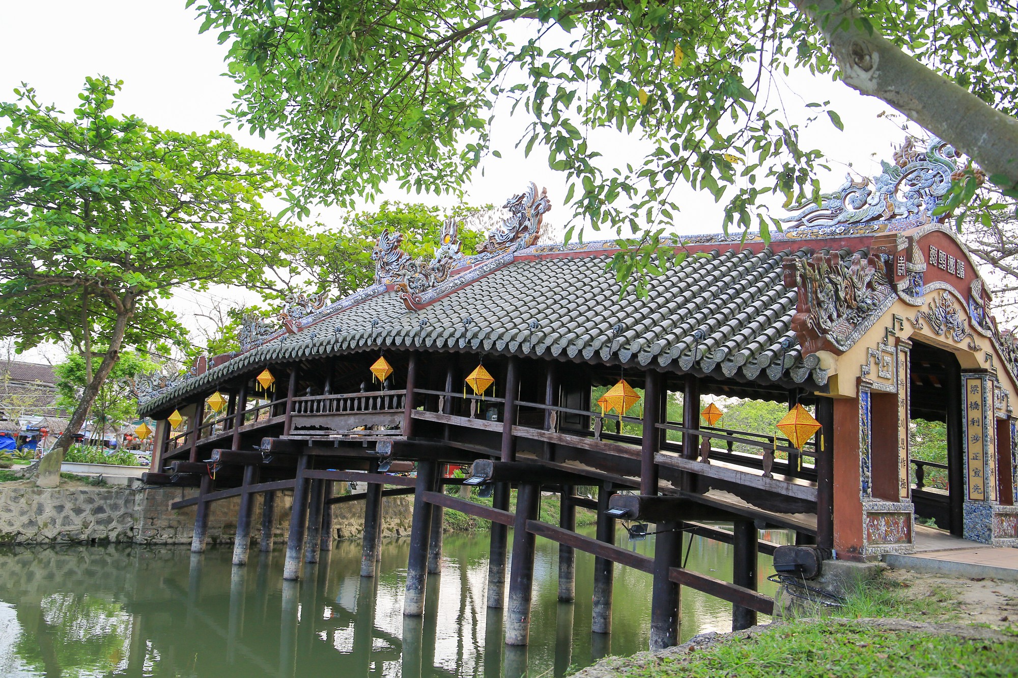 Cận cảnh cây cầu cổ có kiến trúc 'thượng gia, hạ kiều' duy nhất xứ Huế- Ảnh 9.