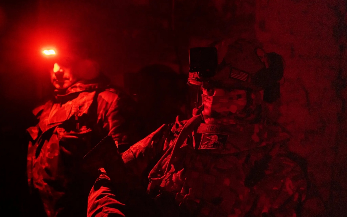 Lực lượng thân Ukraine tập kích Nga dữ dội giữa lúc bầu cử tổng thống- Ảnh 1.