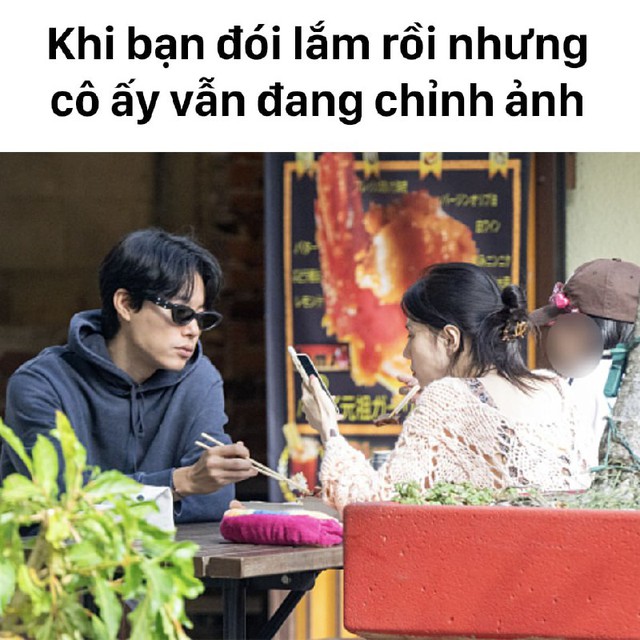 Loạt ảnh chế biểu cảm của Han So Hee với Ryu Jun Yeol ở Hawaii gây sốt: Sáng thứ 2, đang ăn thì sếp nhắn!- Ảnh 3.