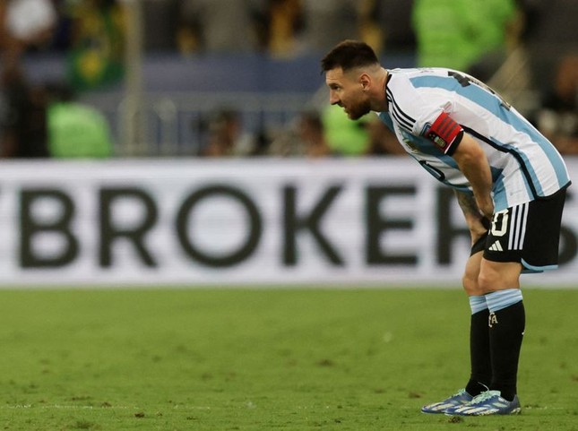 Messi bị gạch tên khỏi danh sách triệu tập ĐT Argentina- Ảnh 1.