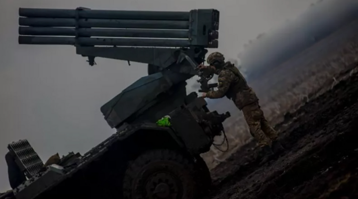 Lý do Ukraine liên tục sử dụng vũ khí 'ma cà rồng' tấn công lãnh thổ Nga- Ảnh 1.