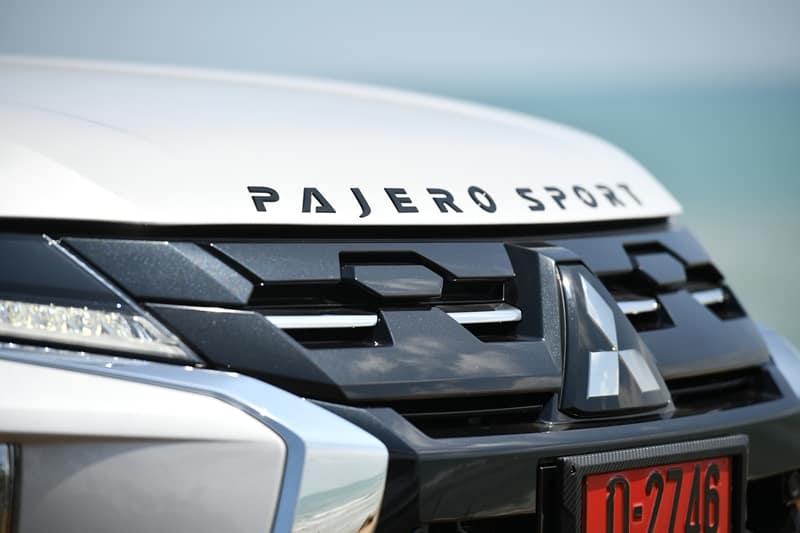Mitsubishi Pajero Sport 2024 ra mắt: Ít thay đổi, động cơ Triton mới nhưng hơn 3 mã lực, giá quy đổi từ 953 triệu đồng- Ảnh 20.