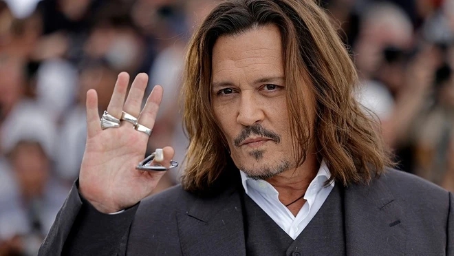 Johnny Depp bị tố hành xử lỗ mãng với bạn diễn nữ, người trong cuộc có phản ứng quyết liệt- Ảnh 3.