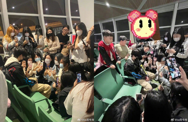 Cảnh tượng gây phẫn nộ: Nam idol 16 tuổi sợ sệt khi bị fan cuồng quây kín, dí điện thoại vào mặt livestream tại sân bay- Ảnh 1.