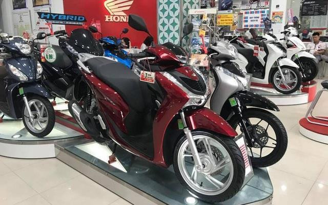 Giá xe máy lao dốc mạnh cuối tháng 3: Honda Vision từ 30 triệu đồng, SH, Air Blade, Janus, Winner X... rẻ hiếm thấy, có xe tặng kèm smartphone- Ảnh 1.