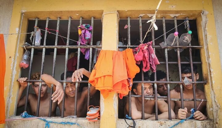 Robinho đối mặt cuộc sống khổ cực trong nhà giam ở Brazil- Ảnh 3.