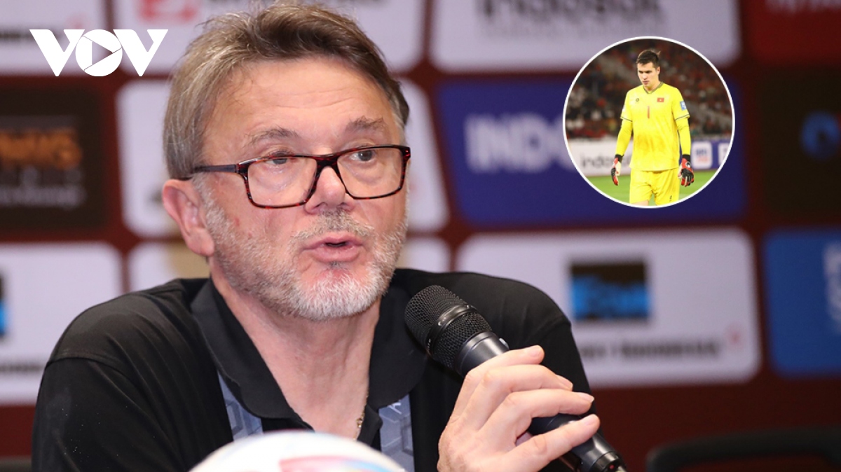 Nguyễn Filip quyết tâm giúp HLV Troussier 