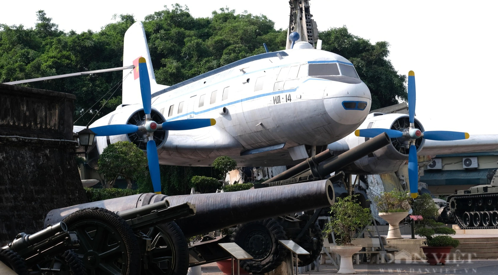 Tận thấy chiếc trực thăng huyền thoại trong lịch sử, từng chở Bác Hồ suốt 1 thập kỷ- Ảnh 10.