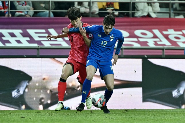 Giá vé xem trận Thái Lan vs Hàn Quốc tăng 10 lần, lên 10 triệu/cặp- Ảnh 2.