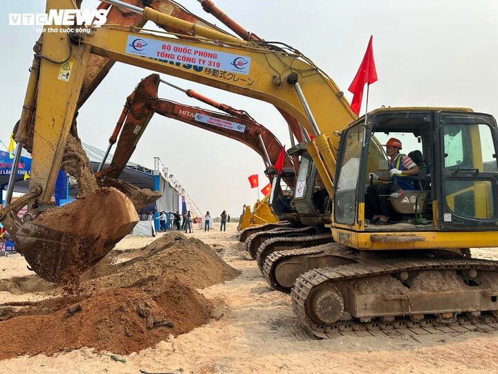 Tái khởi động dự án cảng biển 14.000 tỷ ở Quảng Trị sau 4 năm 'đắp chiếu'- Ảnh 2.