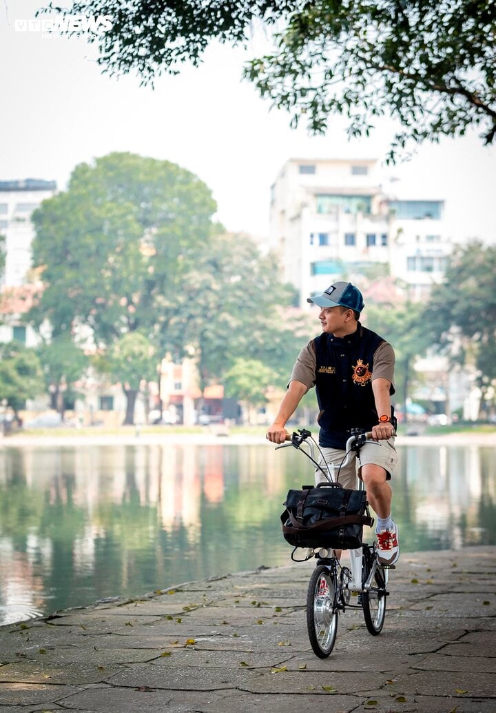 Thợ Việt 'phù phép' xe đạp gấp Brompton thành xe điện độc nhất vô nhị- Ảnh 3.