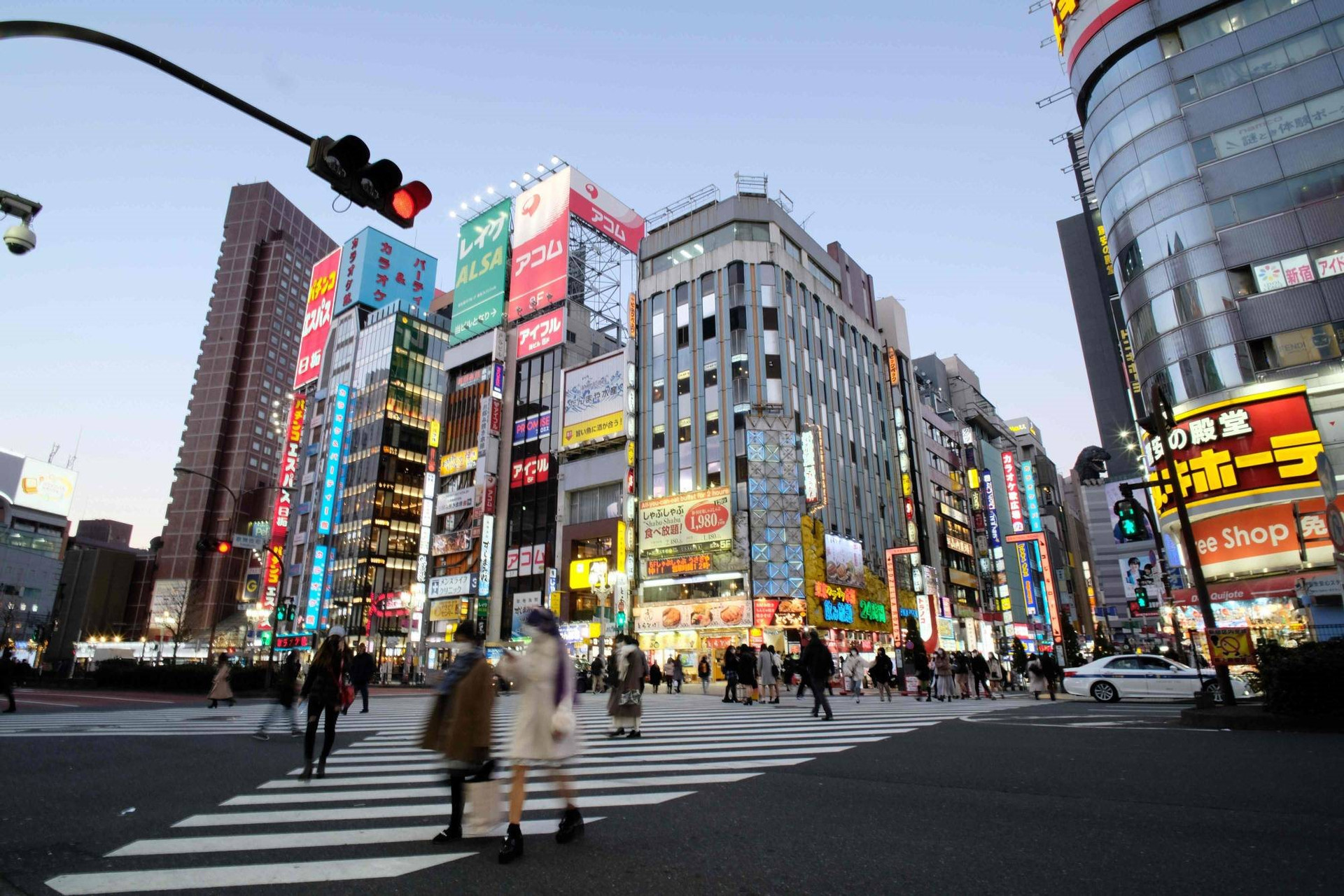 BOJ tăng lãi suất, hơn 250.000 doanh nghiệp “xác sống” Nhật Bản có nguy cơ phá sản hàng loạt: Đó lại là tin tốt!- Ảnh 1.