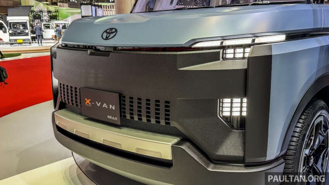 Toyota có thể sớm ra mắt MPV mới mang phong cách off-road- Ảnh 10.