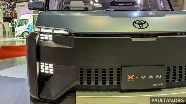 Toyota có thể sớm ra mắt MPV mới mang phong cách off-road- Ảnh 11.