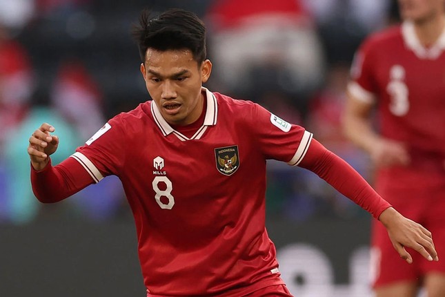 Tiền vệ Indonesia thừa nhận mệt mỏi trước trận đấu với Việt Nam- Ảnh 1.