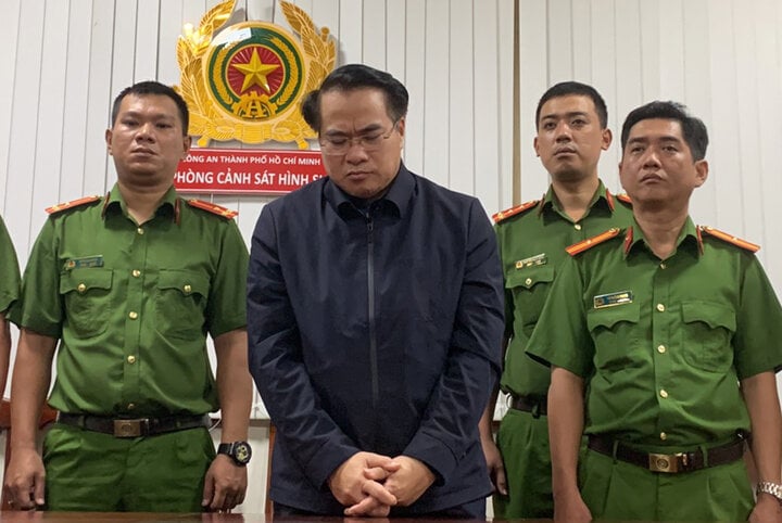 Đề nghị truy tố cựu Cục trưởng Cục Đăng kiểm Việt Nam với 2 tội danh- Ảnh 2.