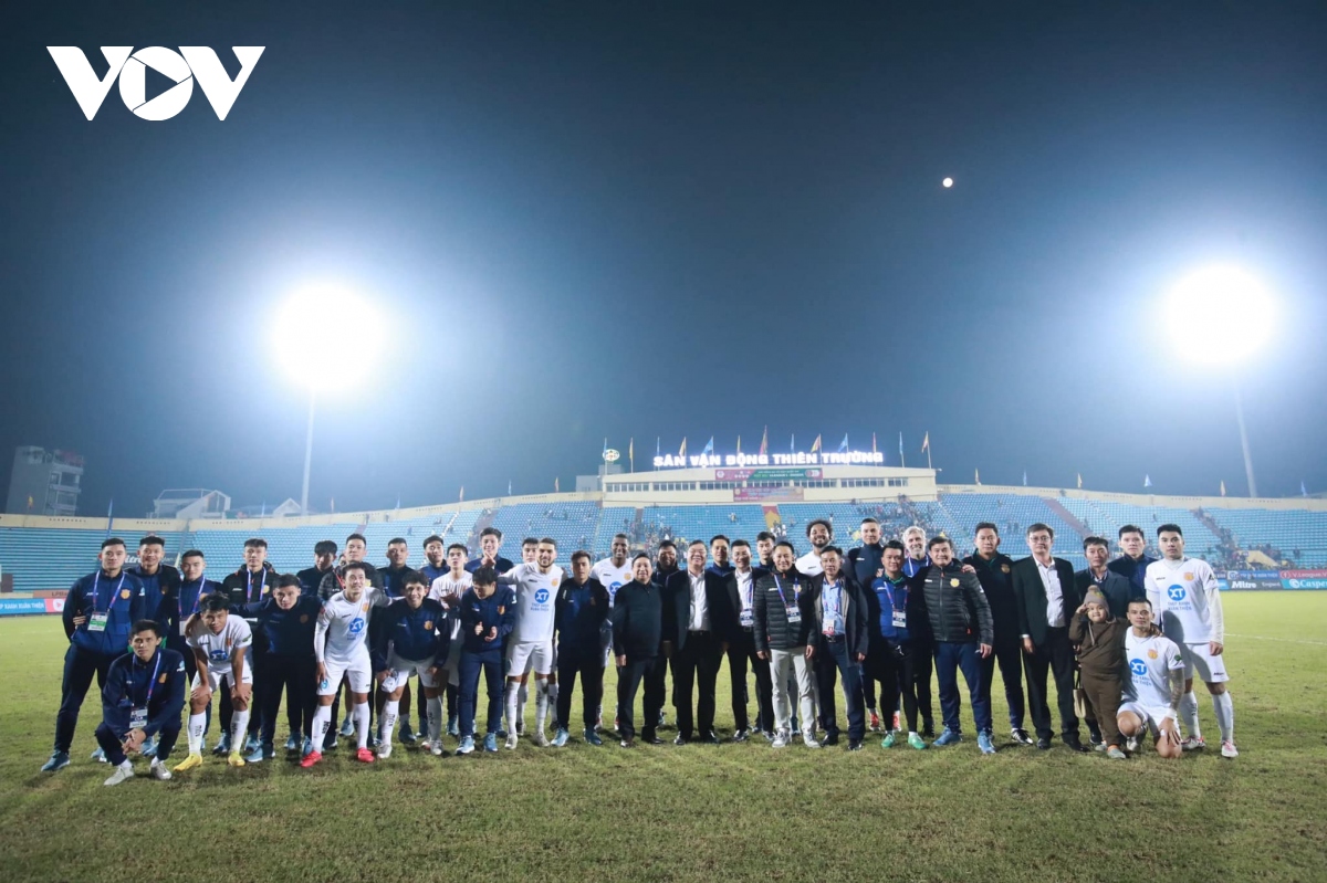 Trợ lý cũ của HLV Park Hang Seo được vinh danh ở V-League- Ảnh 1.