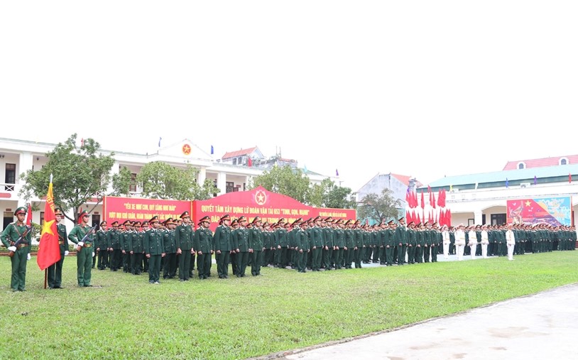 Sáp nhập Trung đoàn, Lữ đoàn, thành lập đơn vị mới tổ chức theo hướng tinh, gọn, mạnh- Ảnh 1.