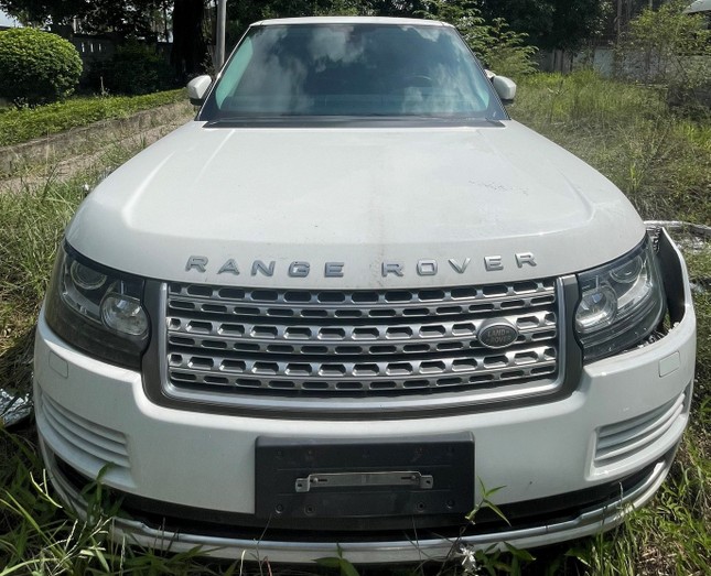 Tình trạng xe Lexus LX 570, Range Rover giảm giá cả tỷ vẫn ế- Ảnh 3.