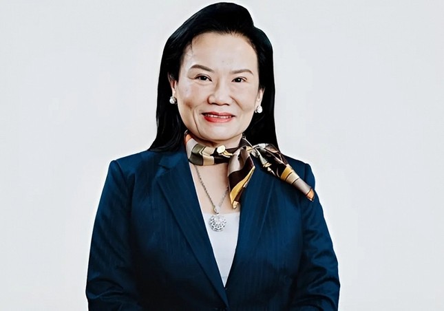Lý do nữ Chủ tịch Tập đoàn Hoa Lâm bị miễn nhiệm 'phó tướng' VietBank- Ảnh 1.