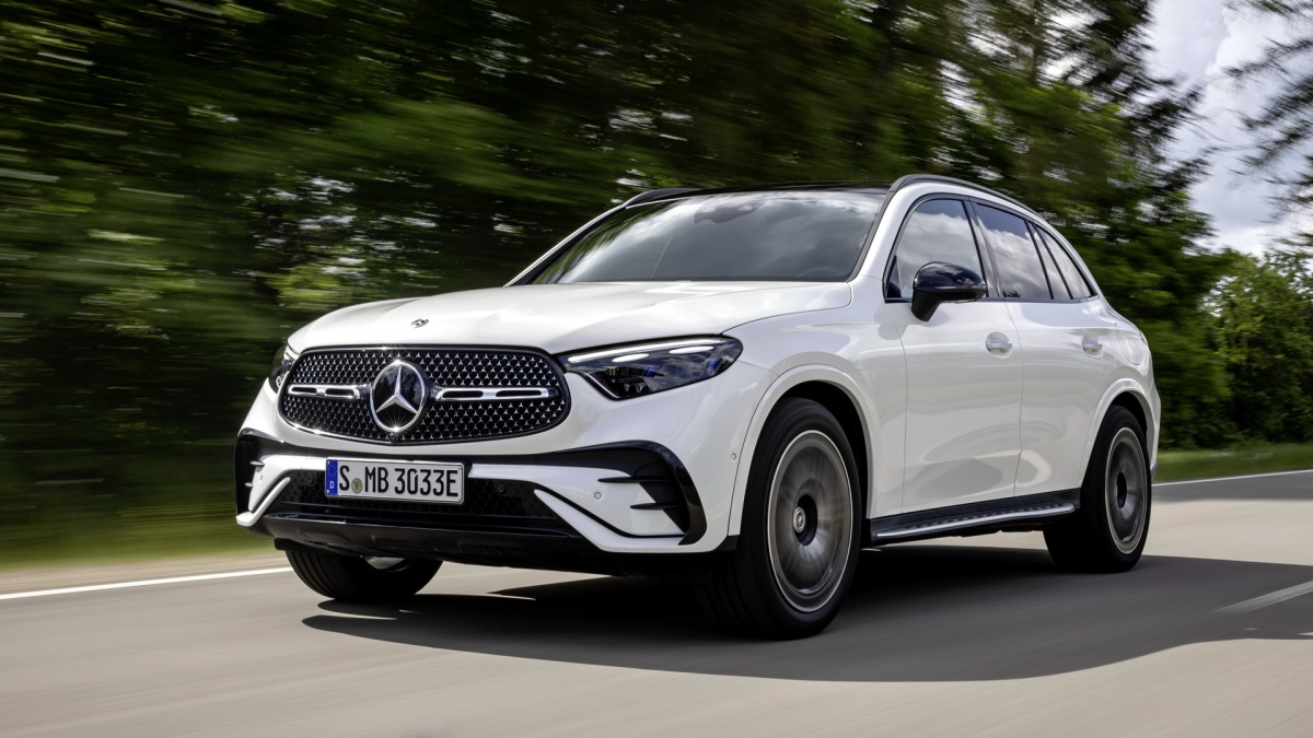 Bảng gi&aacute; xe &ocirc; t&ocirc; Mercedes-Benz th&aacute;ng 3/2024: Giảm sốc 700 triệu đẩy h&agrave;ng tồn- Ảnh 1.