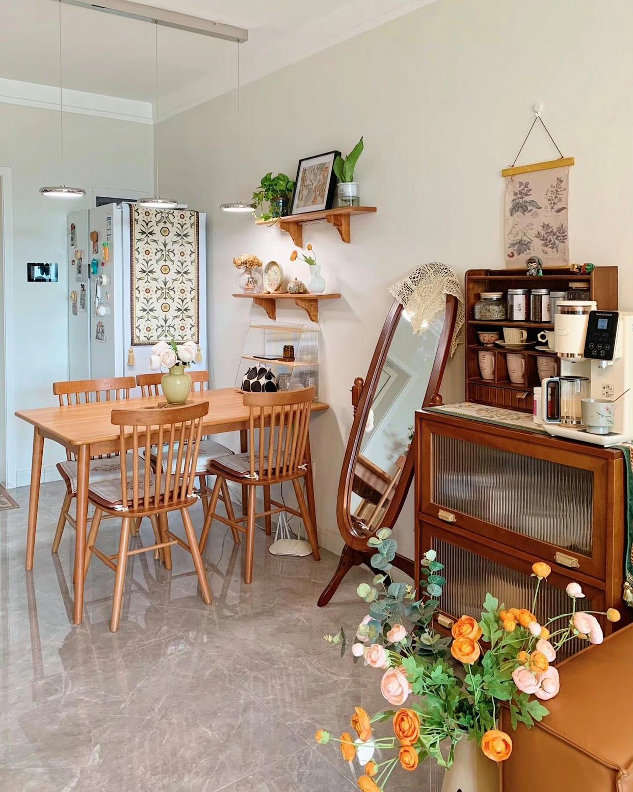 Cô gái 28 tuổi từ chối ở lại thành phố lớn, quay về quê mua một căn hộ rộng 65m2 đẹp yên bình- Ảnh 4. Cô gái 28 tuổi từ chối ở lại thành phố lớn, quay về quê mua một căn hộ rộng 65m2 đẹp yên bình- Ảnh 4.