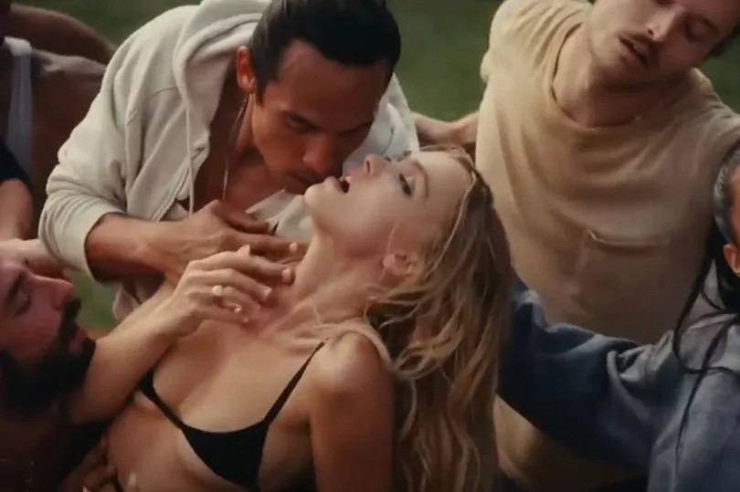 Cảnh nóng có làm lu mờ diễn xuất?- Ảnh 4.