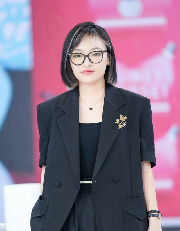 Doanh số 72 tỷ đồng sau 12 tiếng livestream thì Quyền Leo Daily bỏ túi bao nhiêu tiền?- Ảnh 1. Doanh số 72 tỷ đồng sau 12 tiếng livestream thì Quyền Leo Daily bỏ túi bao nhiêu tiền?- Ảnh 1.