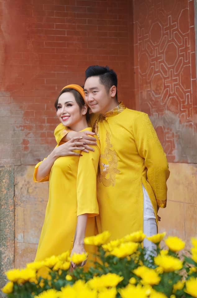 Hoa hậu Việt sau khi rời showbiz: Bí mật kết hôn lần 3 tại Canada, diện mạo chồng mới gây nhầm lẫn- Ảnh 16.
