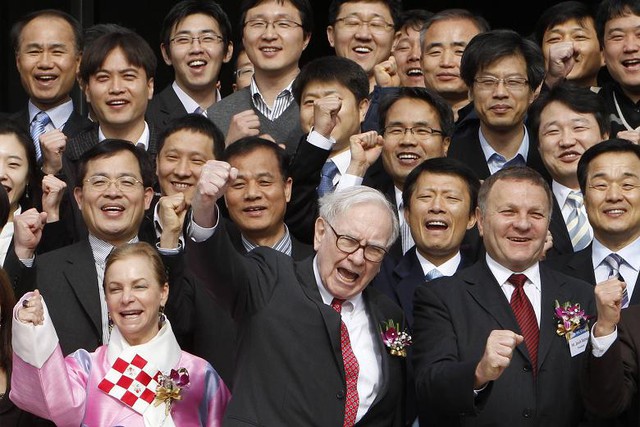 Lần đầu tiên trong lịch sử, Nhật Bản rơi vào cảnh khó xử vì canh bạc của cụ ông 93 tuổi Warren Buffett- Ảnh 4.