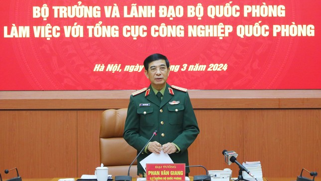 Đại tướng Phan Văn Giang yêu cầu sớm đưa các sản phẩm mới vào trang bị cho Quân đội- Ảnh 3.