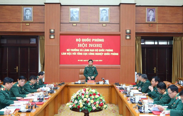 Đại tướng Phan Văn Giang yêu cầu sớm đưa các sản phẩm mới vào trang bị cho Quân đội- Ảnh 1.