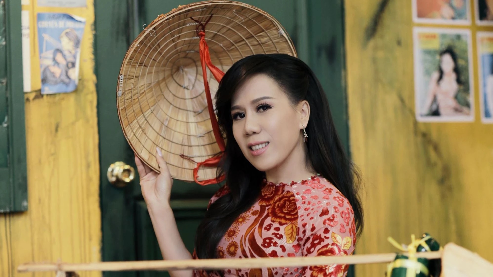 Nữ ca sĩ đắt show bậc nhất hải ngoại: Mới sang Mỹ đã có show, 16 năm không ăn Tết ở Việt Nam- Ảnh 1.