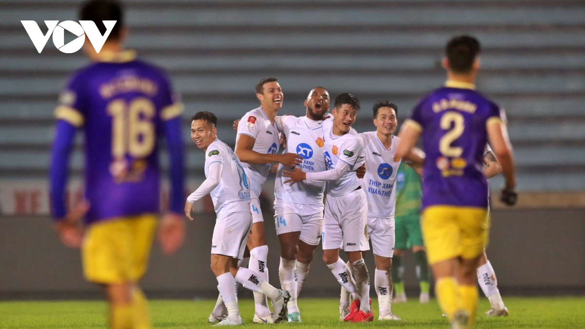 CLB Nam Định bị phạt trước trận đấu với Thanh Hóa ở vòng 13 V-League 2023/2024- Ảnh 1.