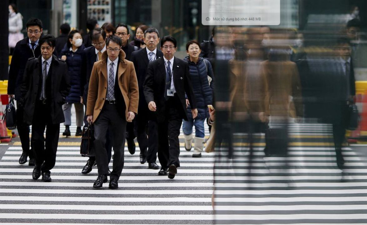 ‘Cái khó’ của người dân Nhật Bản: Hơn 3.600 công ty đồng loạt đưa ra động thái mới, muốn tái cơ cấu phải chấp nhận ‘hy sinh’, ‘miếng cơm manh áo’ sẽ ngày một khó khăn hơn nữa- Ảnh 1.