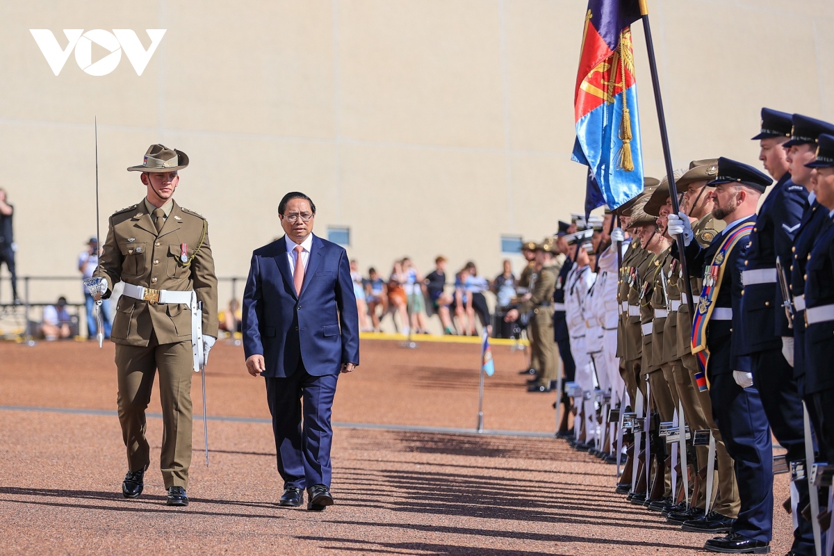Australia bắn đại bác chào mừng Thủ tướng Phạm Minh Chính- Ảnh 2.